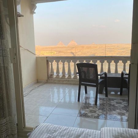 Pyramita Hotel Ghatati Zewnętrze zdjęcie