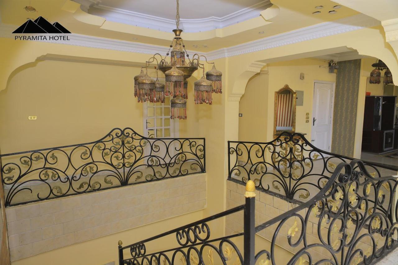 Pyramita Hotel Ghatati Zewnętrze zdjęcie