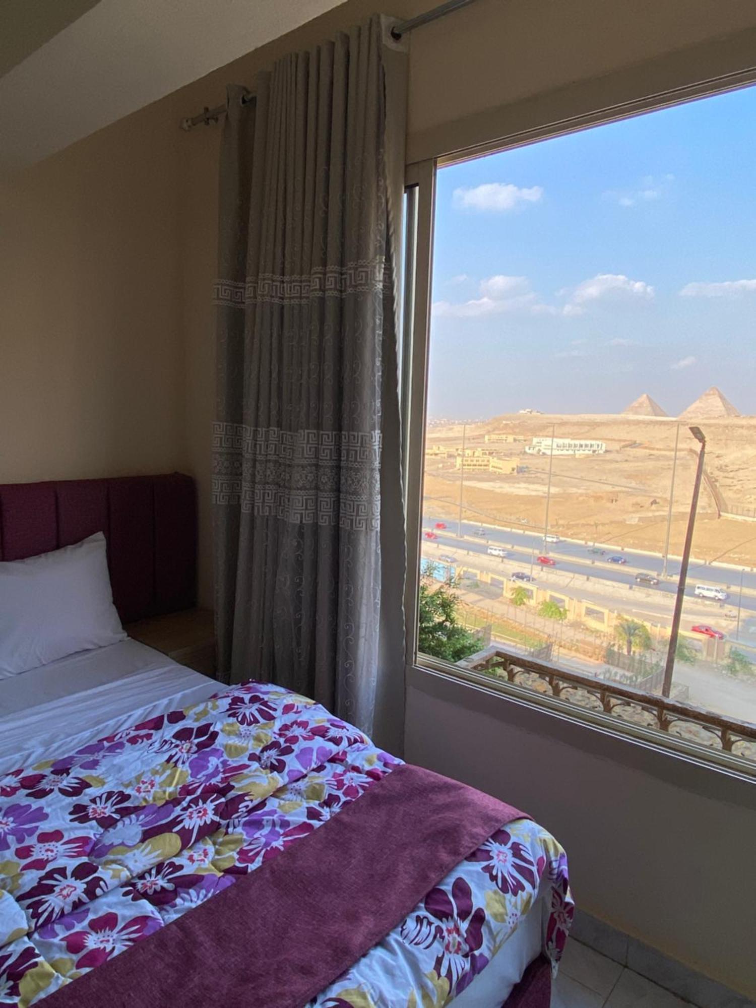 Pyramita Hotel Ghatati Zewnętrze zdjęcie